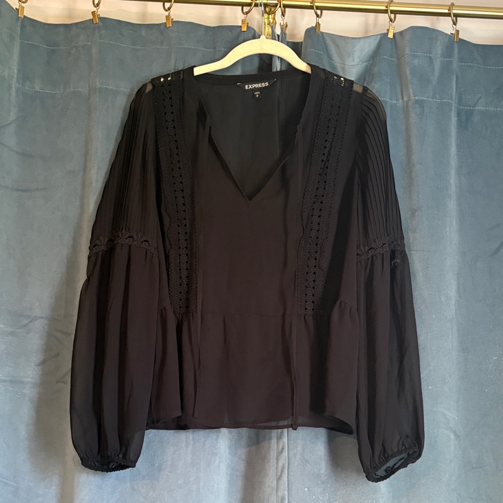 Express Chic Black Blouse with Crochet Accents